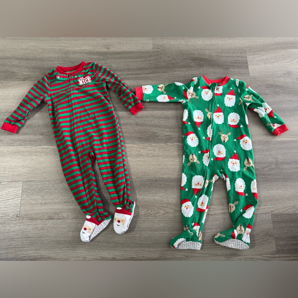 2T Christmas pjs